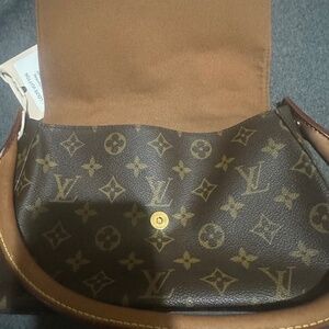 Louis Vuitton looping handbag mini